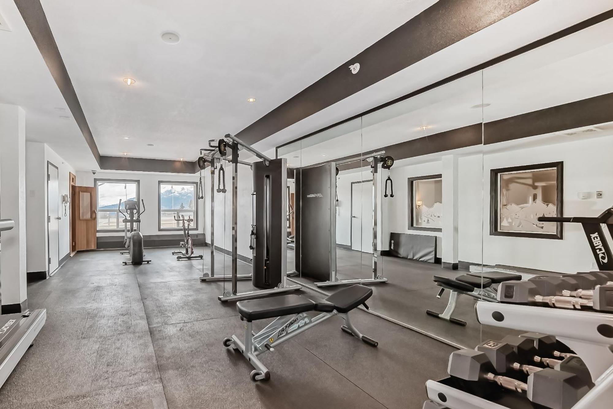 Grande Cache Inn & Suites Zewnętrze zdjęcie
