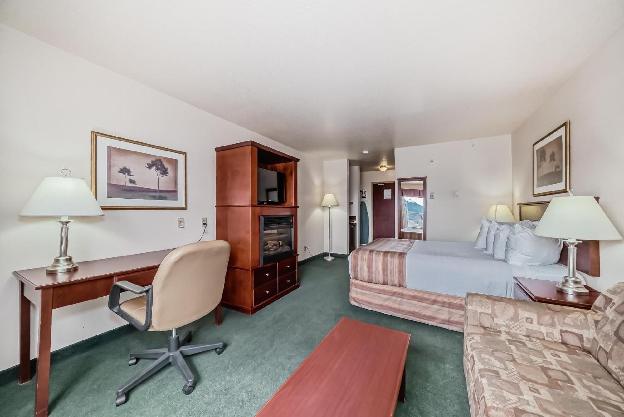 Grande Cache Inn & Suites Zewnętrze zdjęcie