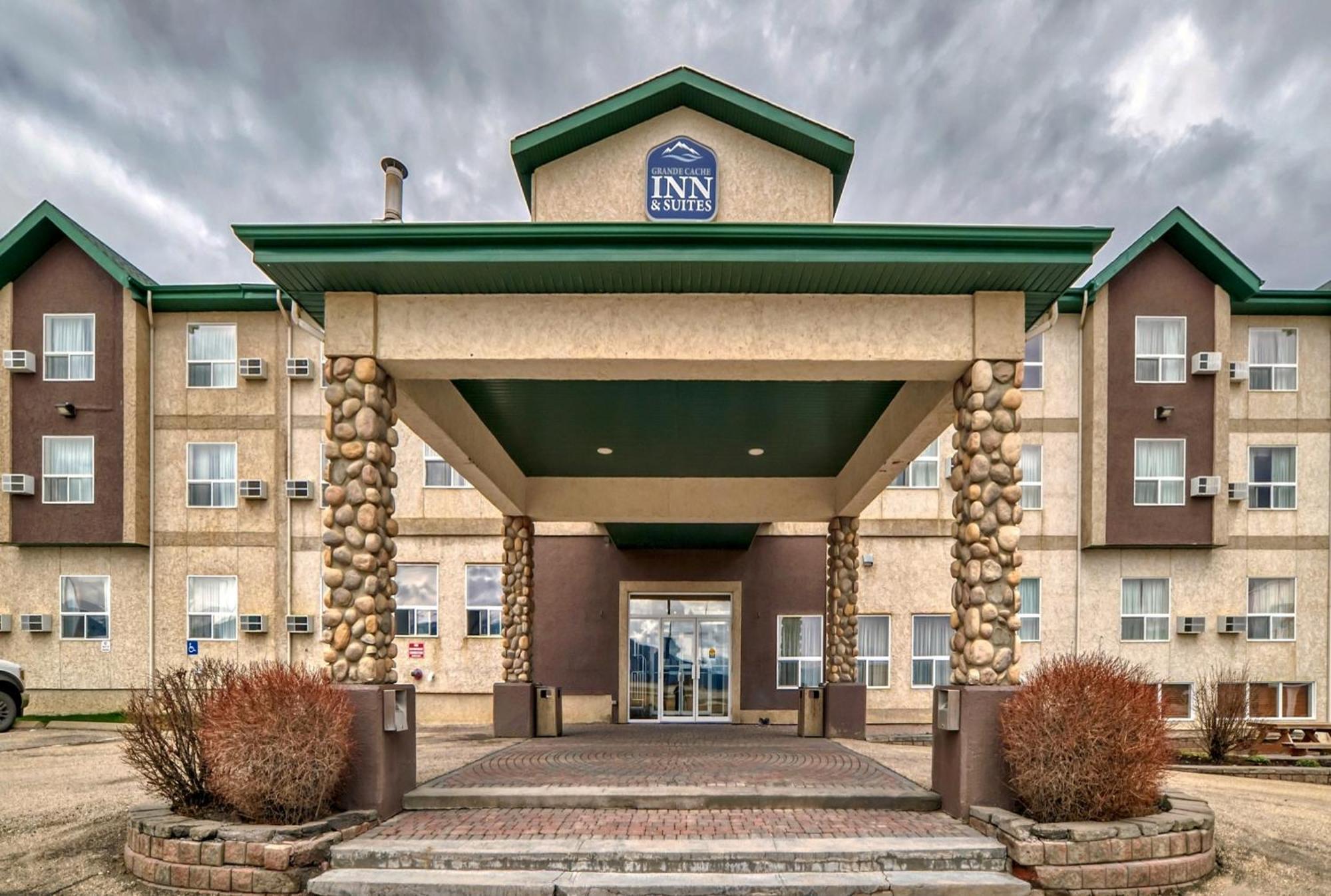 Grande Cache Inn & Suites Zewnętrze zdjęcie
