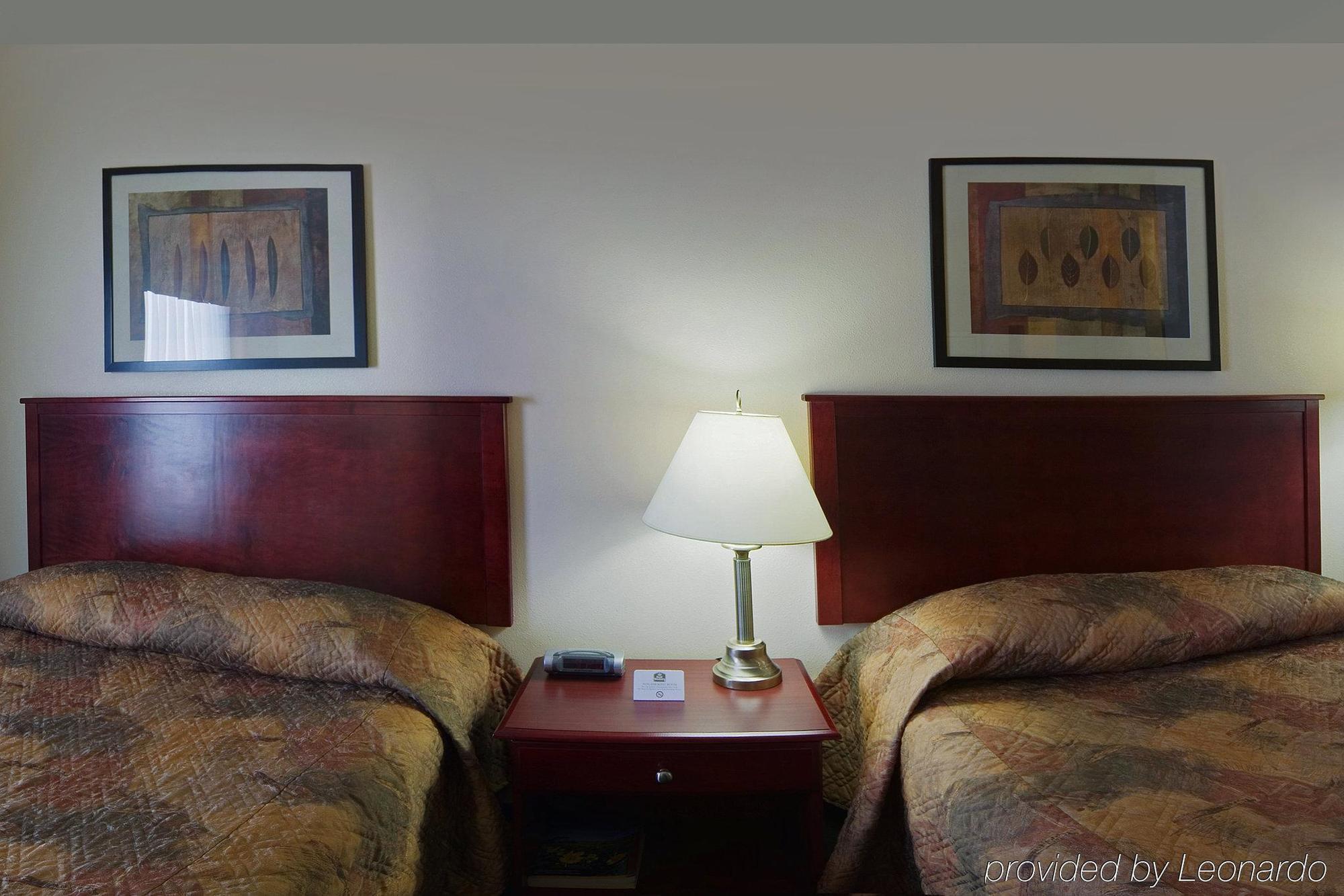 Grande Cache Inn & Suites Zewnętrze zdjęcie